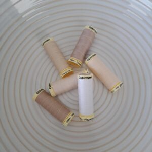 naaigaren-wit-ecru-beige